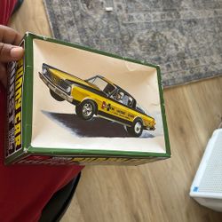 Hemi Under Glass Build