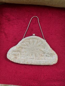 Beautiful vintage white sequined 1960s purse