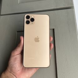 Apple iPhone 11 Pro Max Unlocked 
