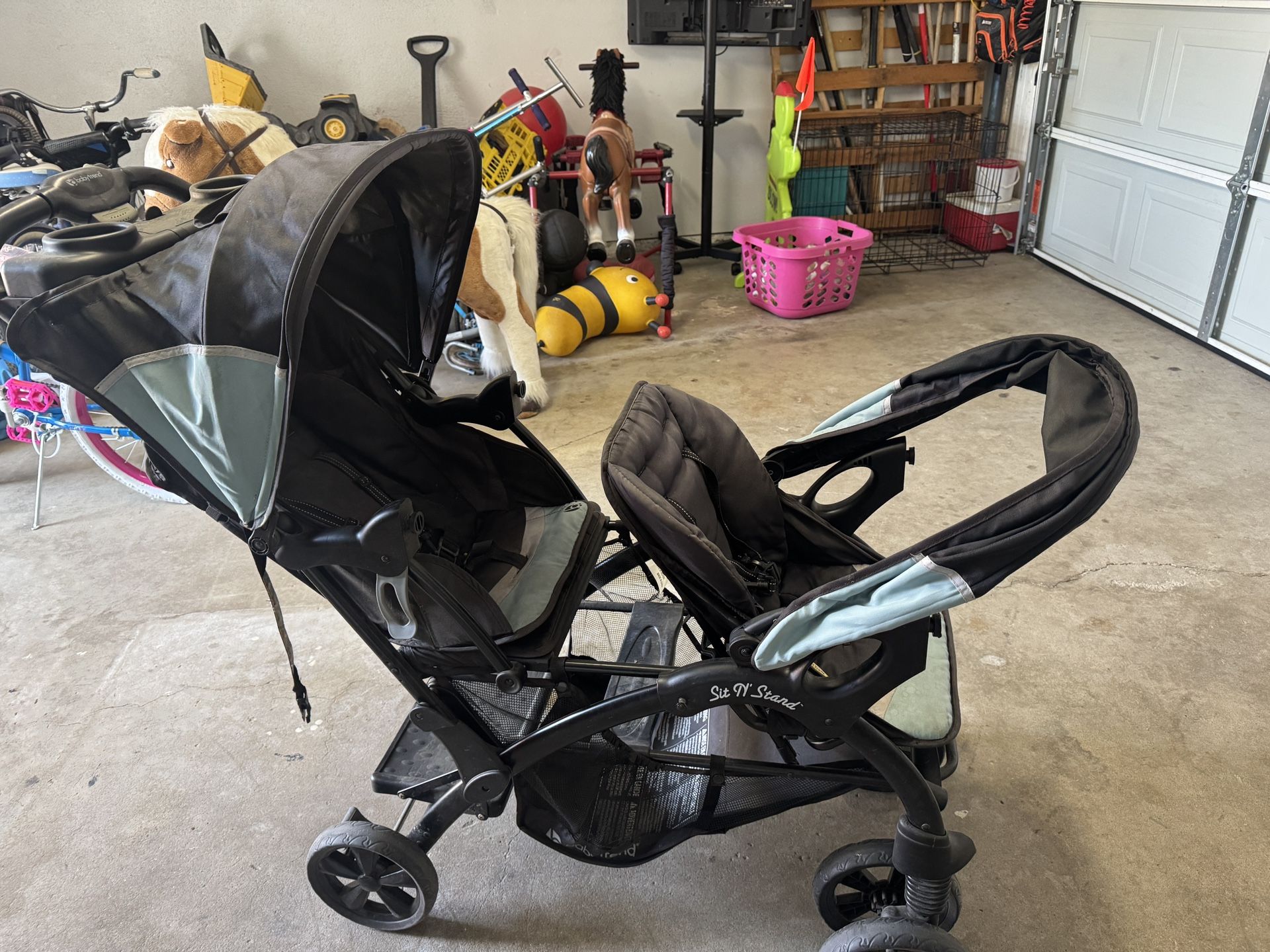 Stroller 