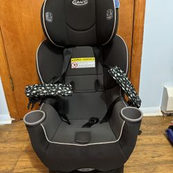 Graco Car Seat 