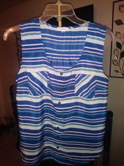 Cute blouse
