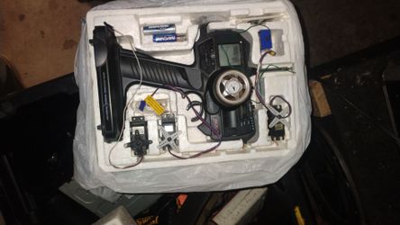 RC Wheel Radio Transmitter with Servos and Accessories