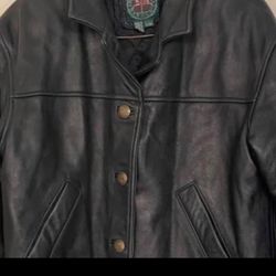 Ladies Button Up Crop Leather Coat 