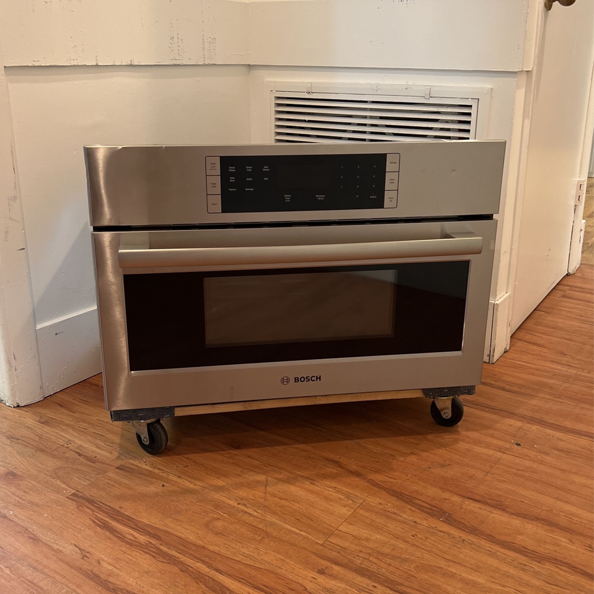 Bosh Microwave 30”