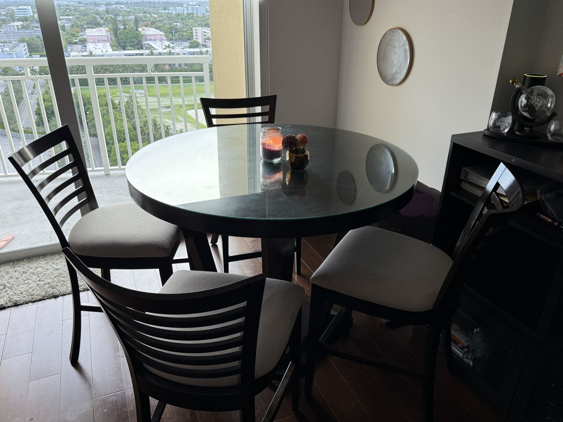 48” Wood/glass Mid High Top Table And Chairs