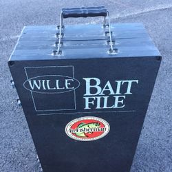 Willie Bait File Vintage 4 Levels Hold Over 100 Lures Very Light