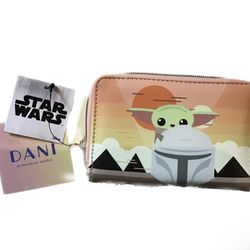 Dani by Danielle Nicole Mandalorian Baby Yoda Wallet 6" x 4" Child Star Wars New