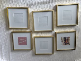 Gold Picture Frames Collage Style Home Decor