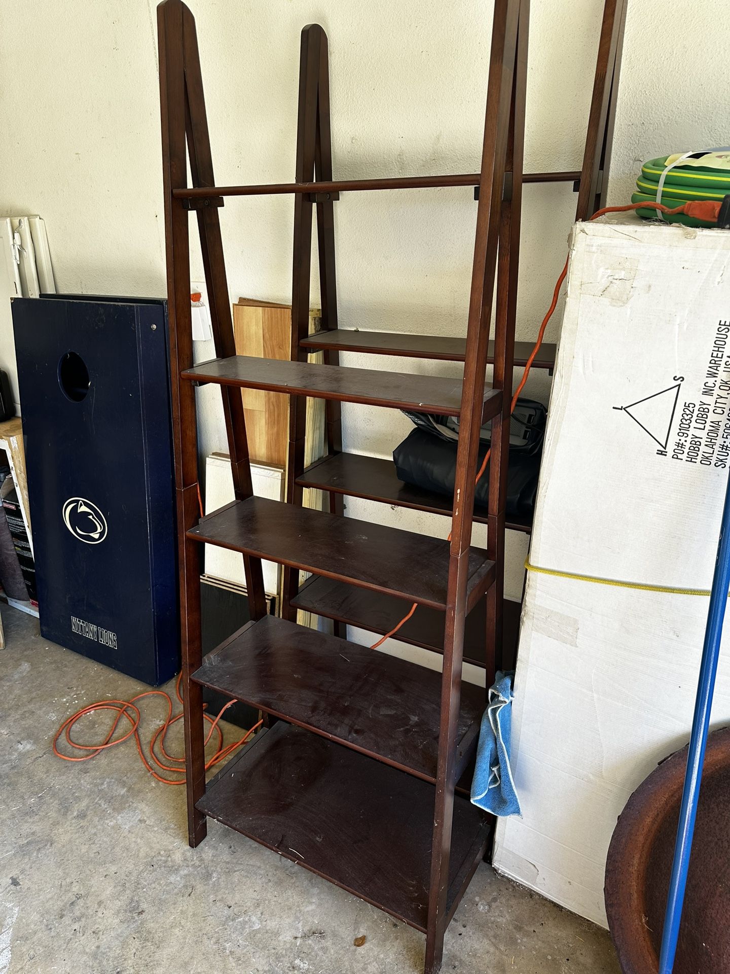 Leaning Shelves