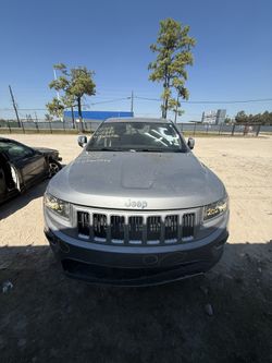 15” Grand Cherokee Parts For Sale\Para Partes! 