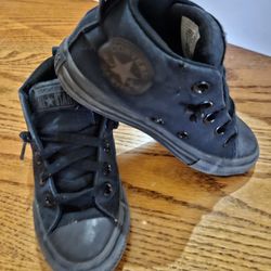 BOY CONVERSE SIZE 12C