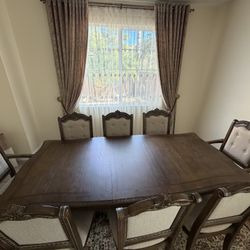 Dining Table With 8 Chairs 