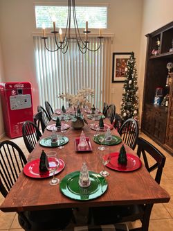 Solid Wood Dining Room Table – Built to Last