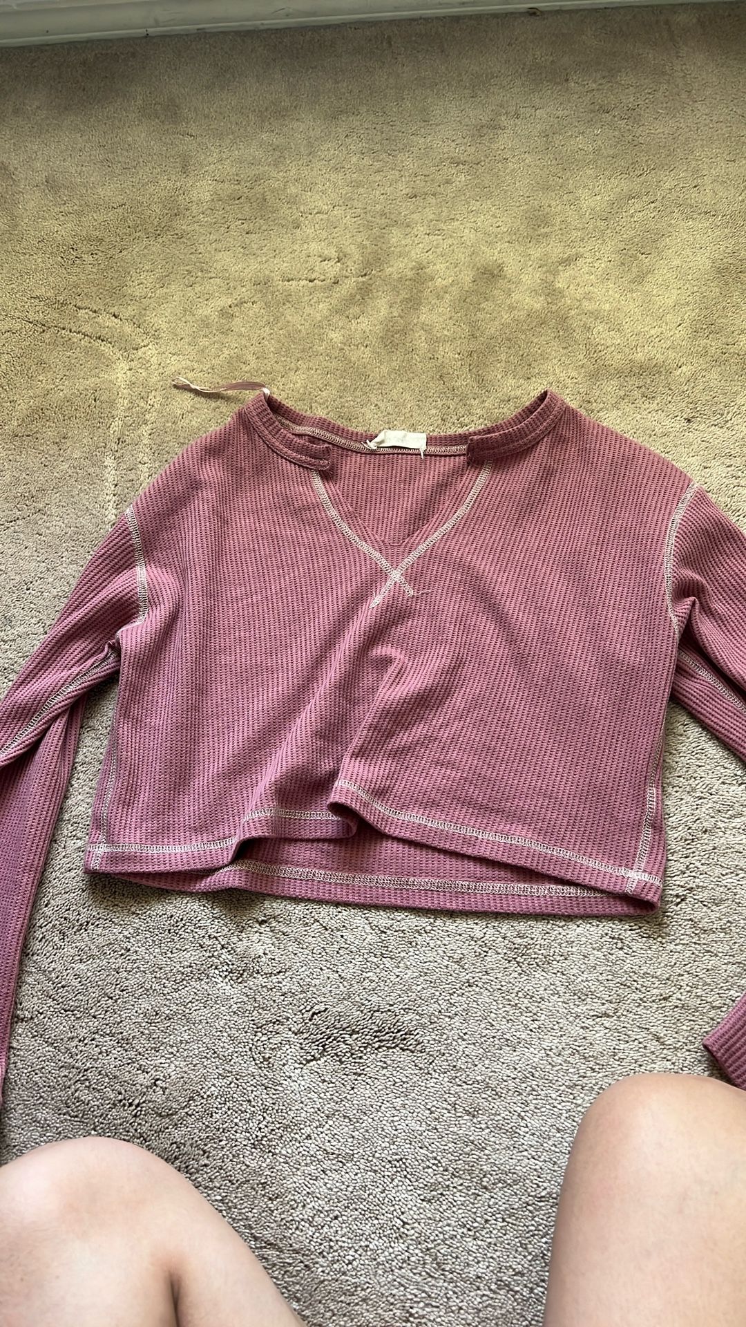 New In Medium Size, Purple Cropped Thin Sweatshirt
