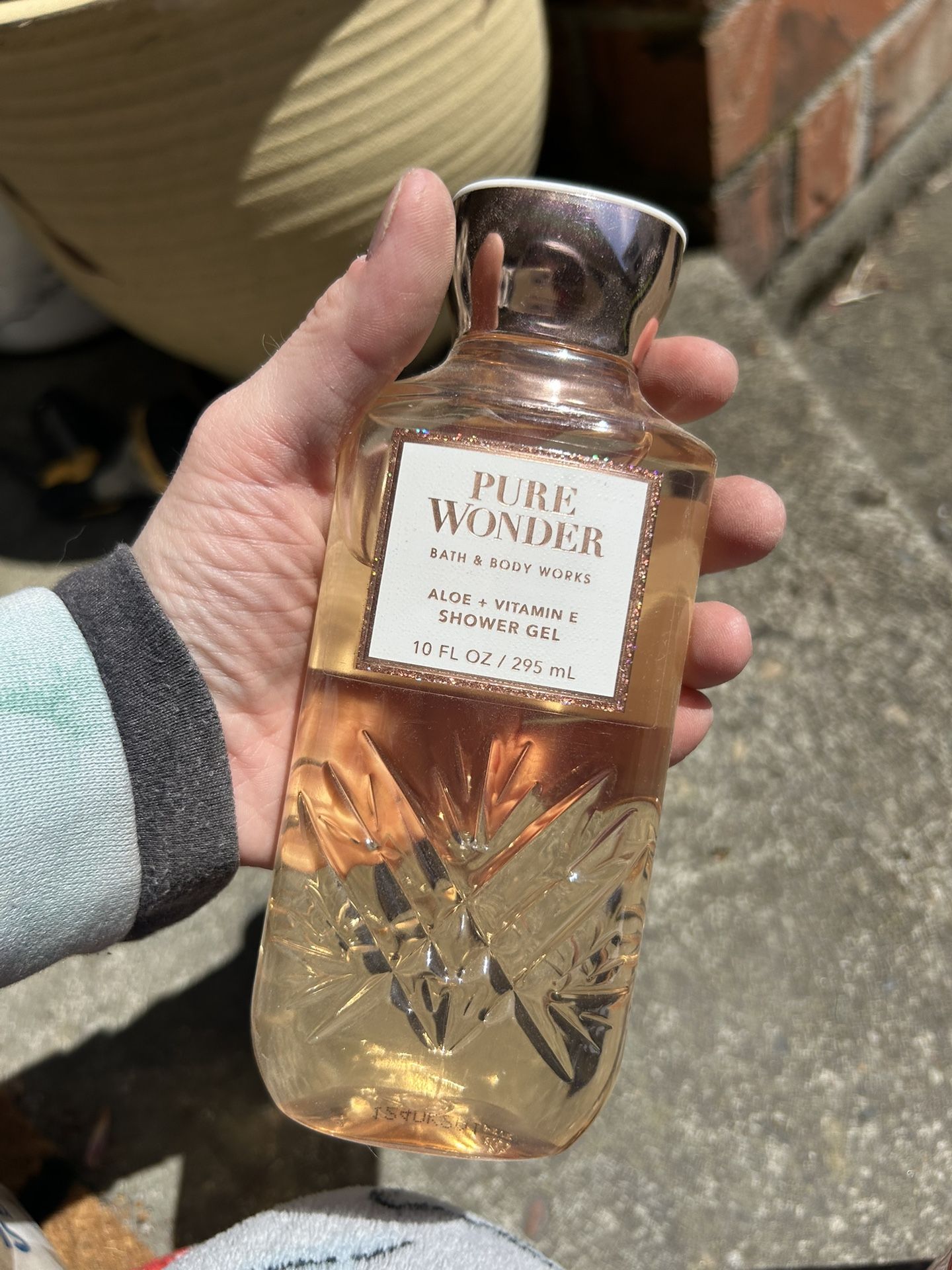 Pure Wonder Body Wash