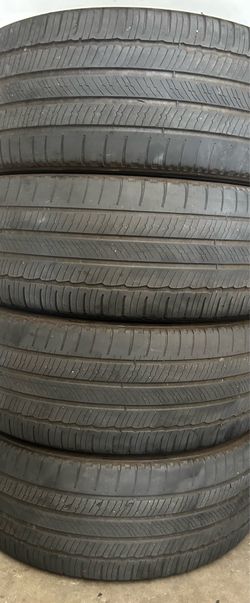 Set of 4 pre owned used Michelin primacy MXM4 tires 235/45R18 no rims wheels Tesla model 3 Honda accord civic Toyota Camry Nissan maxima Altima
