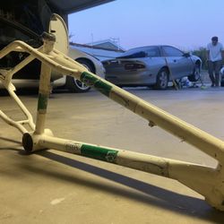 Hutch BMX Frame