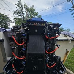 Boat - 22’ Hydra Sports