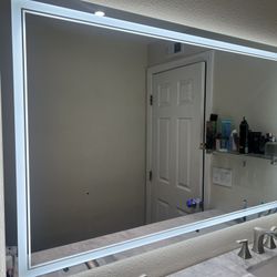 Mirror Light Led New  59” X 35” 1/2