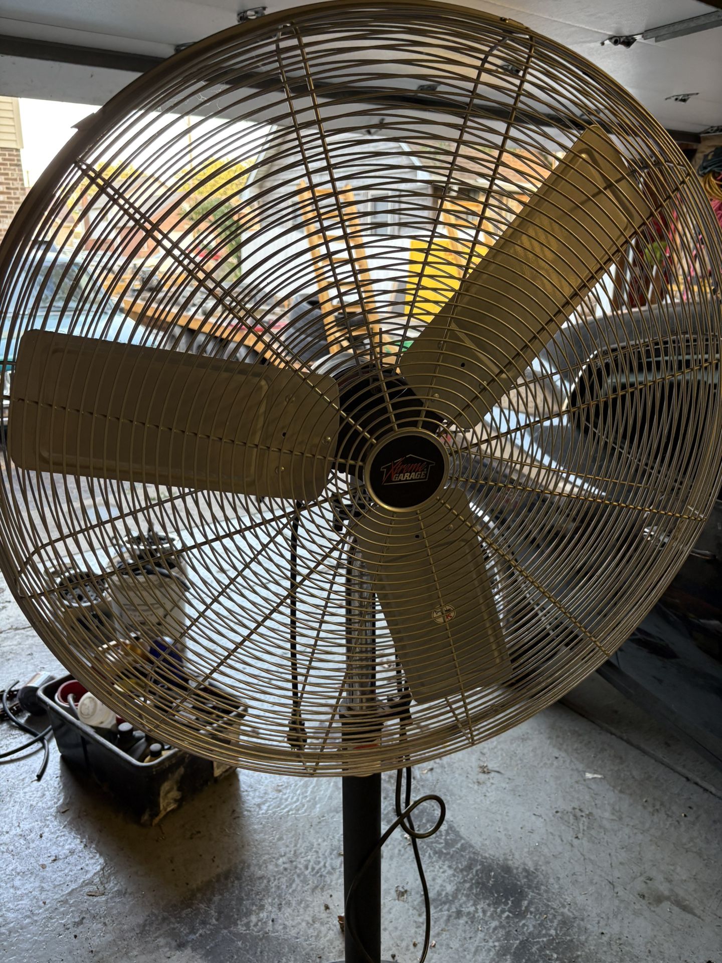 Shop Fan 