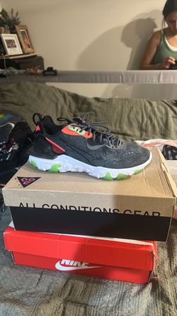 Nike Vision Worldwide size 9