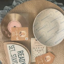 Dolly Parton And More!