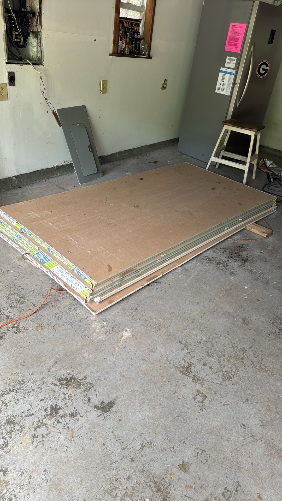 Sheetrock Mold Tough and Regular