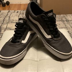 Vans Ward Low Top Sneakers 
