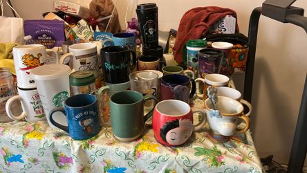 Collectibles mugs, Cups, Tumblers