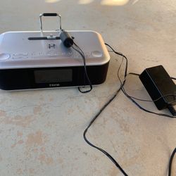 IHome  Lighting Alarm Clock/Speaker