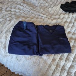 Jaanuu Scrubs Top And Bottom MEDIUM