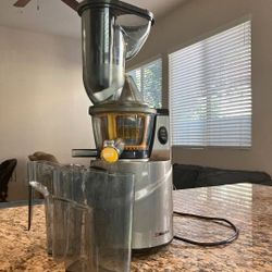 Cold Bress Juicer