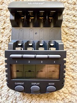 LA Crosse Battery 🔋 Charger BC1000