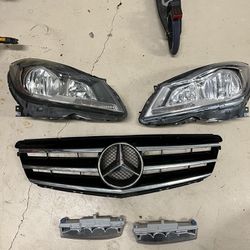 Mercedes Benz Front grill
