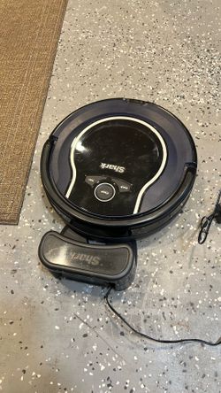 Shark Robot Vacuum Cleaner