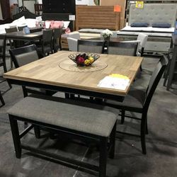 Fulton Gray Counter Height Set (Dining table and Chairs