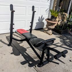 Weight Bench 