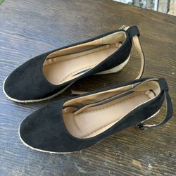 Women’s Shoes 