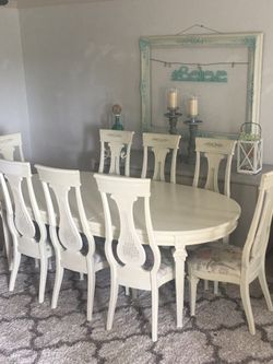 Vintage French dining room table set 8 chairs.