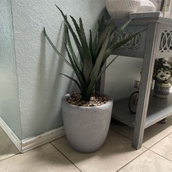 37” Artificial Agave Plant Realistic Leaves 🍃 With A Grey Ceramic Pot 