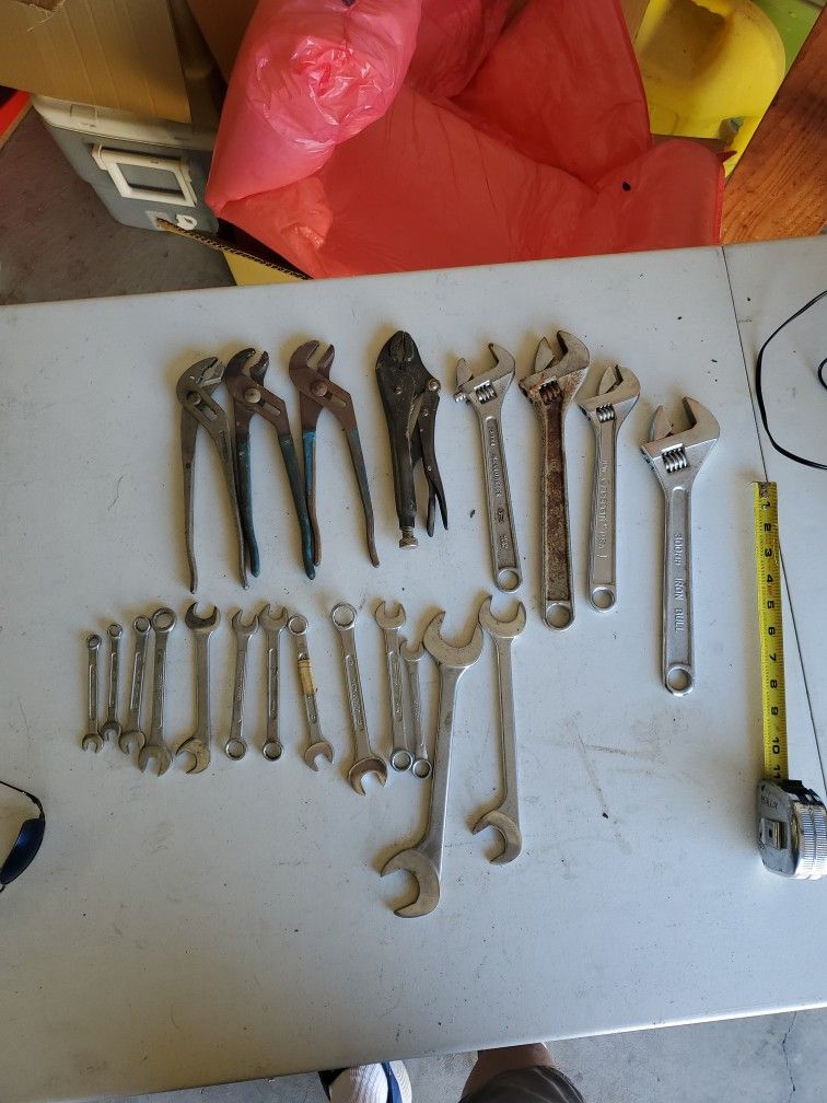 Channel locks crecent wrenches ect