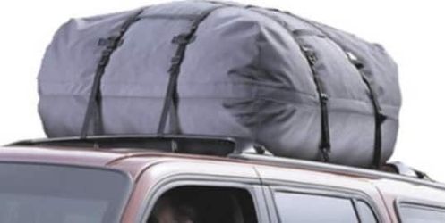 SUV rooftop storage bag