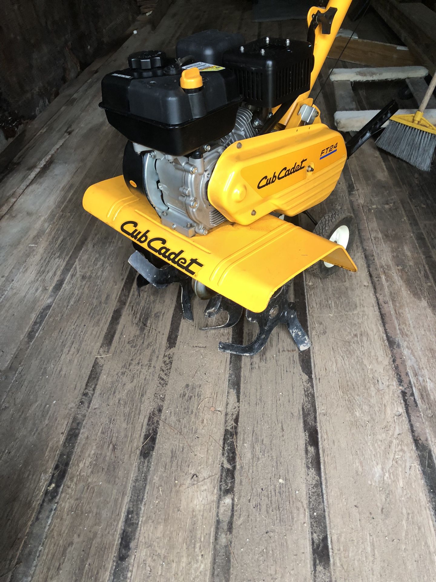 Cub Cadet Tiller