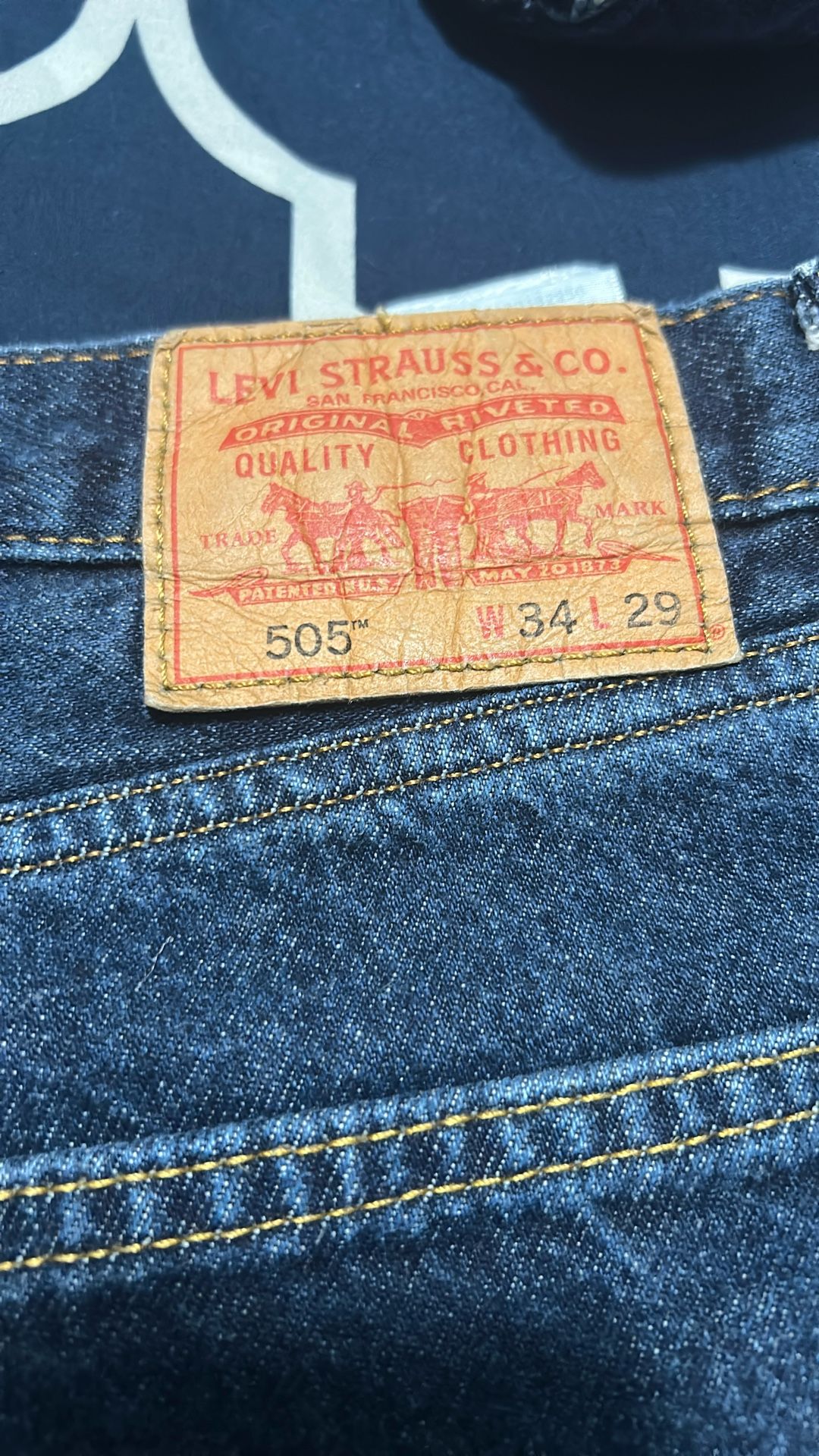 Levi Strauss & Co 505 Men’s 34”x29” Jeans