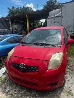 Toyota Yaris 2007 for fix or parts