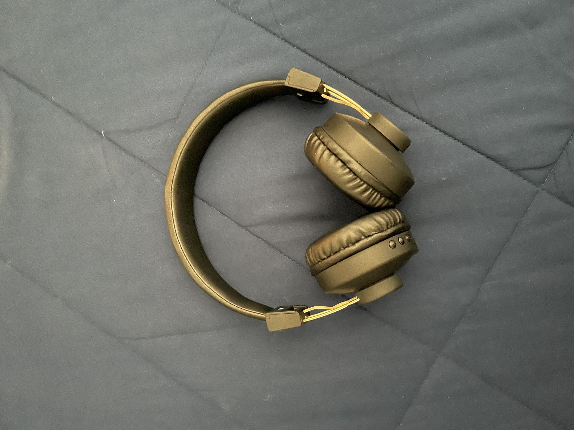 bluetooth headphones 