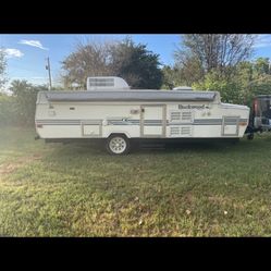 3 slide out pop up camper 