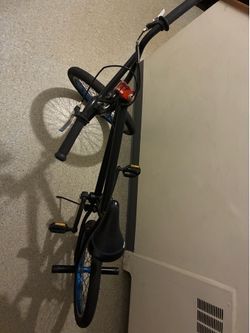 Blue & Black 20 inch Trick Bike
