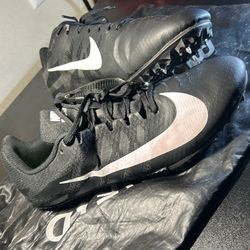 Track Shoes Size 9.5 For Men